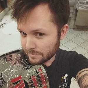 Meet your Posher, Justin